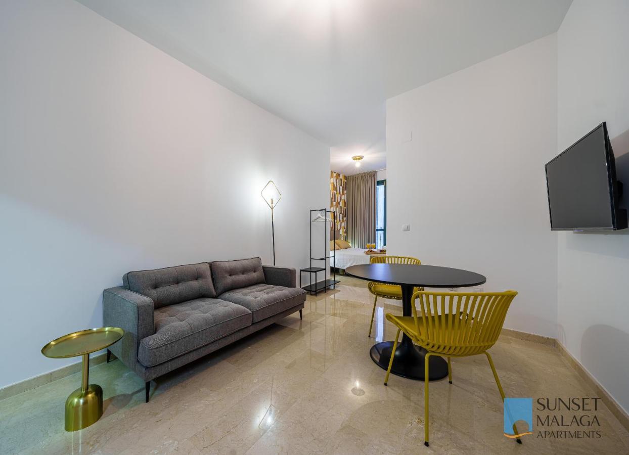 Malaga Central Suites - New Release エクステリア 写真