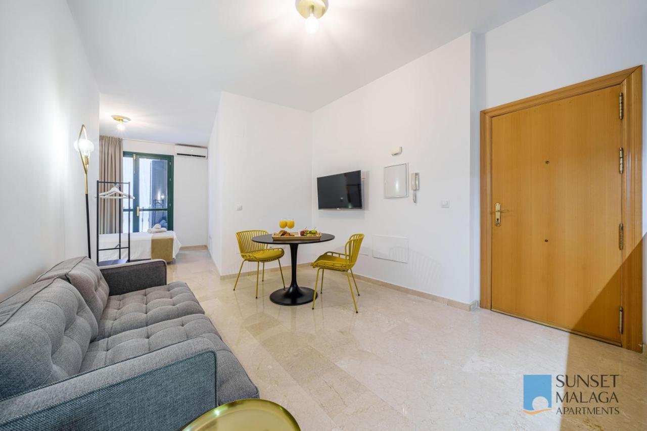 Malaga Central Suites - New Release エクステリア 写真